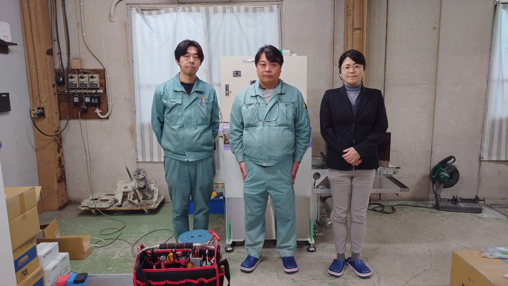 左から工場長 原 武史様、代表取締役社長 江口 忠宏様、常務取締役 島本 かおり様